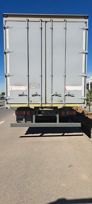 Юк фургон кузов сотилади холати янги ! 4800 $ 54 куб. метр узунлиги 9