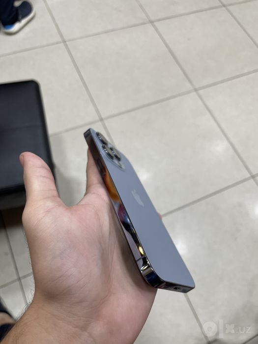 Iphone 13 pro blue