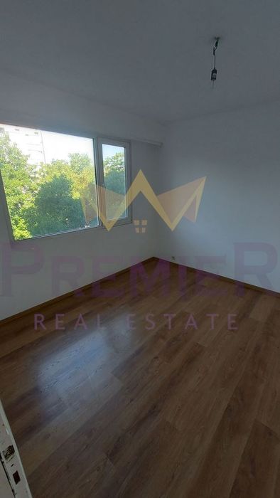 Продава се Двустаен апартамент в Пловдив, Христо Смирненски - 60 кв.м за 1020 €/кв.м - Снимка #4