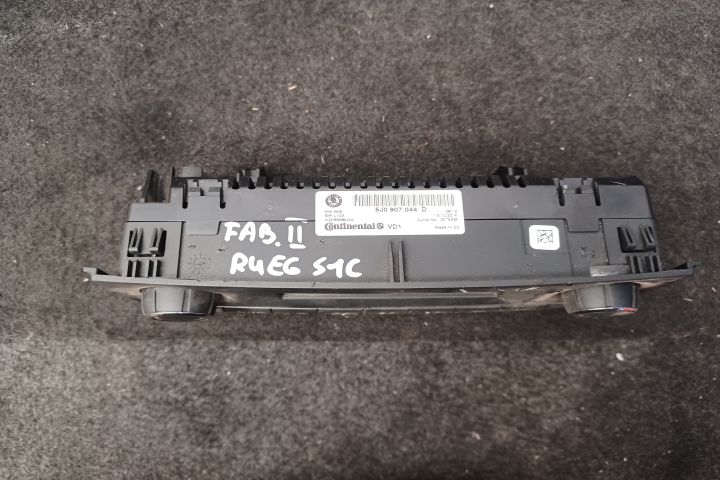 Comanda clima 5J0907044D 5J0907044D Skoda Fabia 5J (facelift)