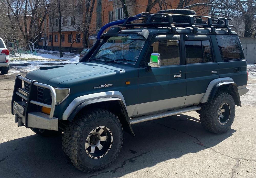 Toyota Land Cruiser 78