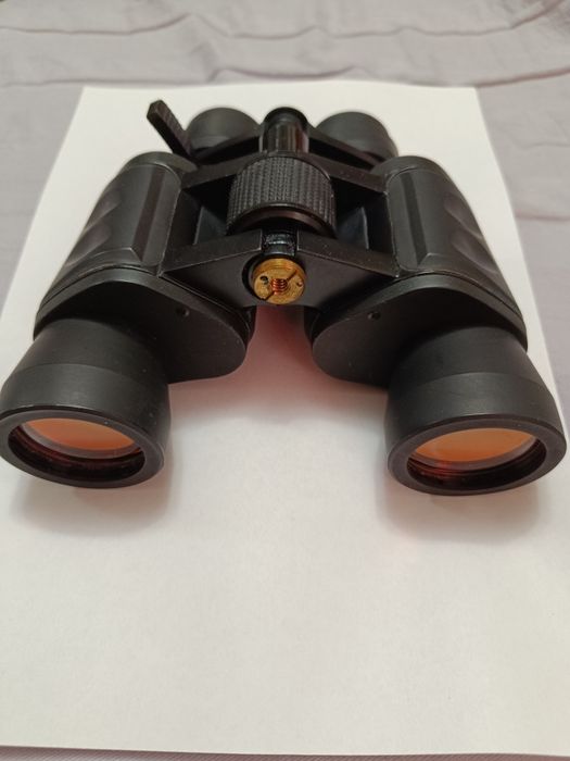 Продам немецкий бинокль 7-21х40