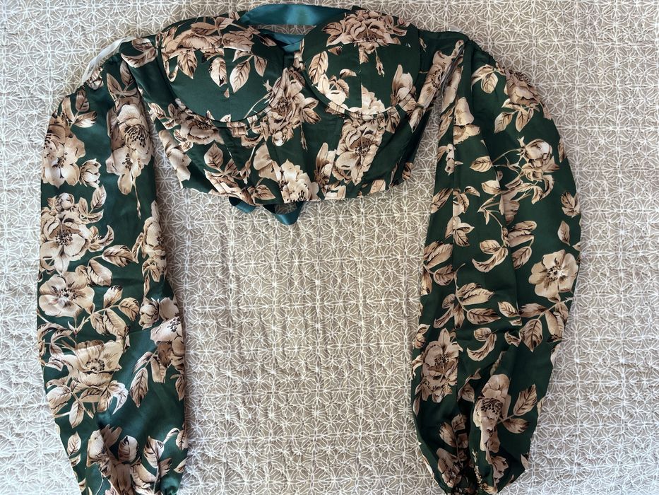 Нови рокли - хс и с