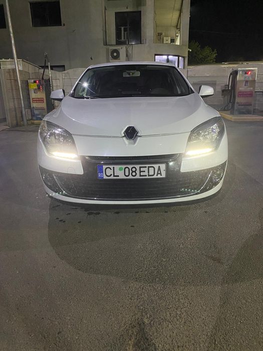 Vând Renault Megane III 2012