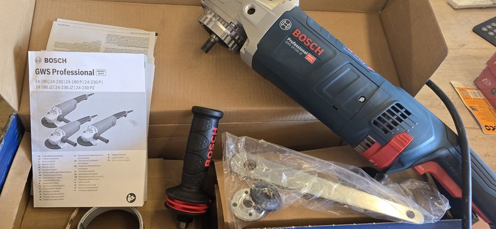 Bosch GWS 24-230 JZ
