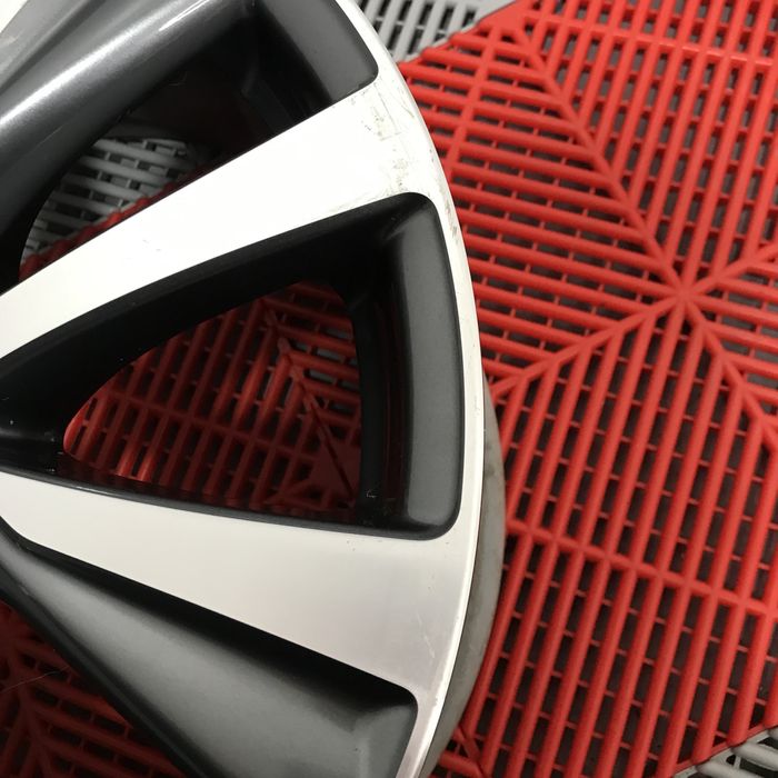 1x janta Lexus 7.5Jx17 ET40 ES IS GS R17