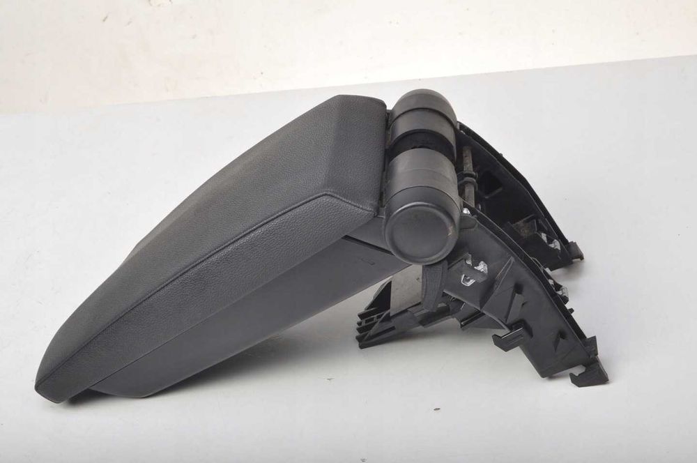 Стоп за Киа Джойс,подлакътник Мерцедес,BMW 1