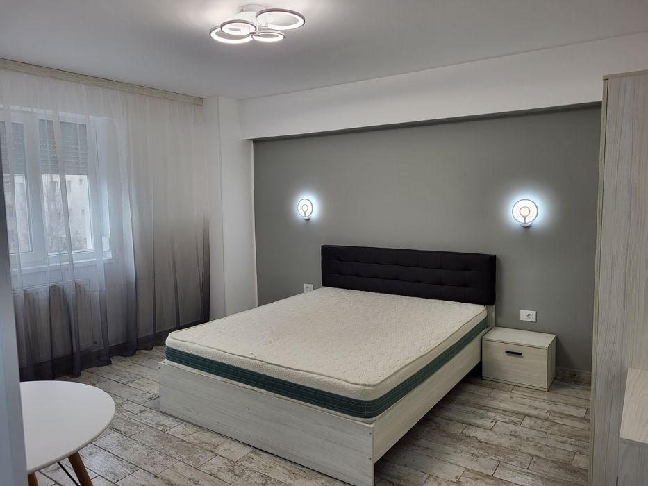 Închiriez garsoniera zona Viziru3 Calea Calarasilor 228