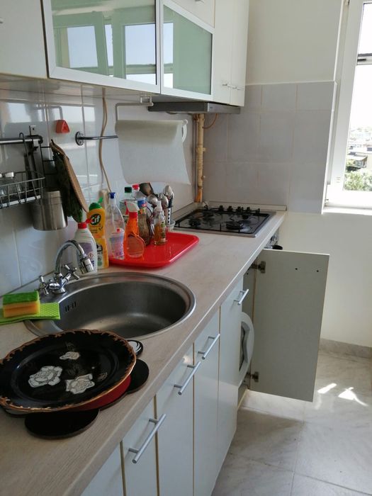 Apartament 2 camere de inchiriat- zona vest Ploiesti