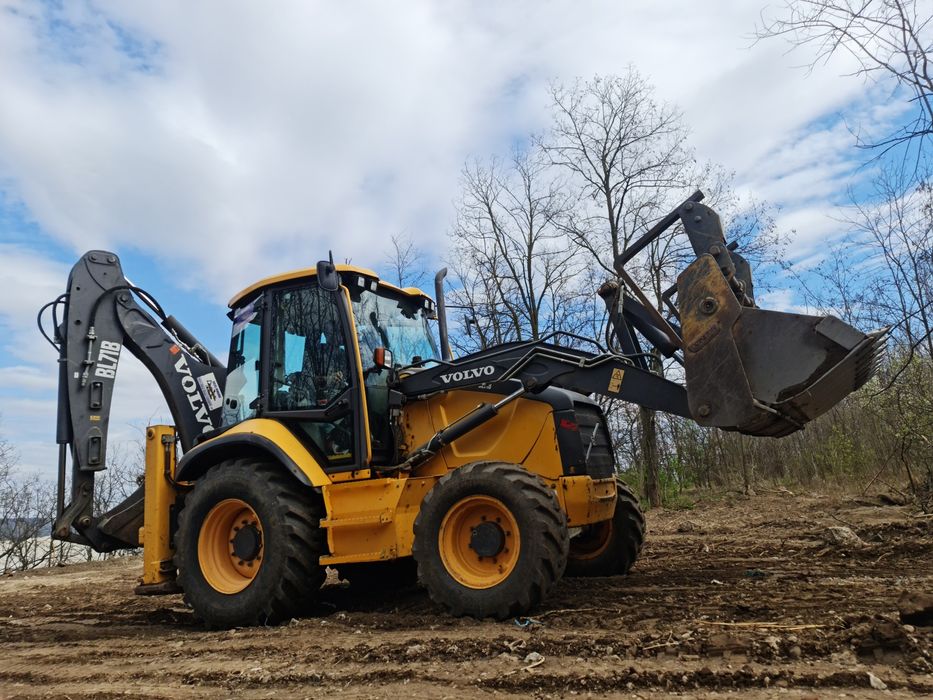 Servicii inchiriere excavator, buldo excavator