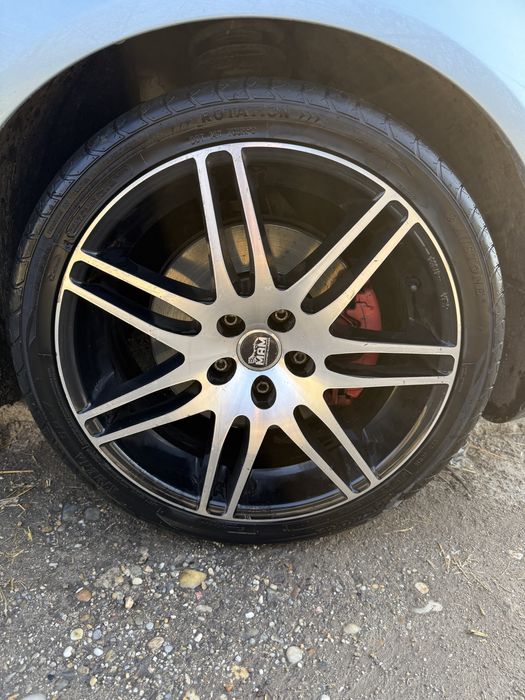 Vand jante ALIAJ 225 40 R18 cu tot cu anvelopa de vara