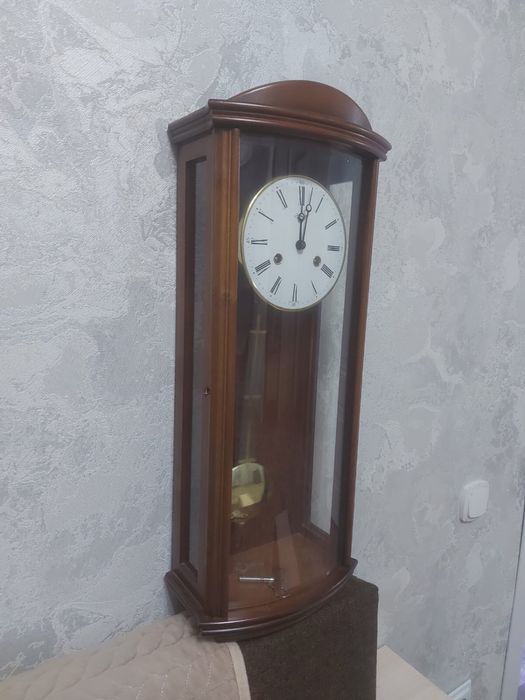 Продам часы в хорошем состоянии