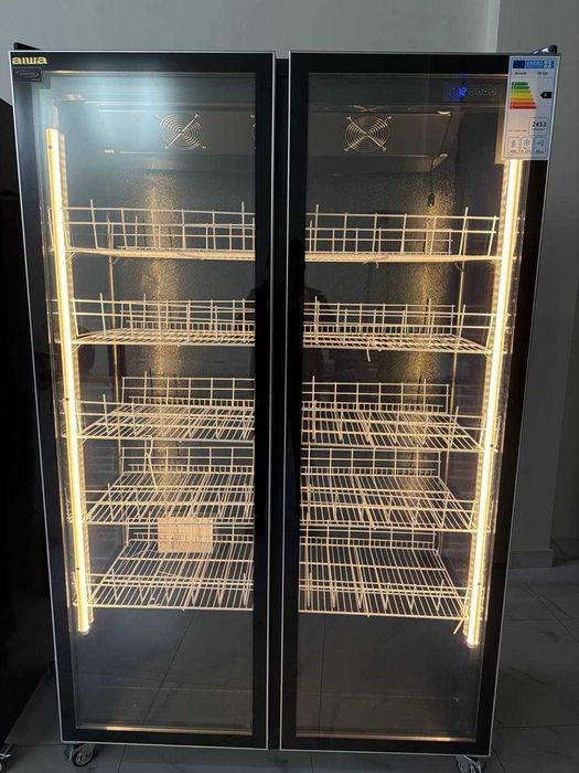 Витринный холодильник QH-920