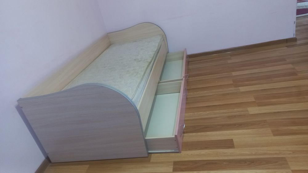 Срочно продаётся кровать