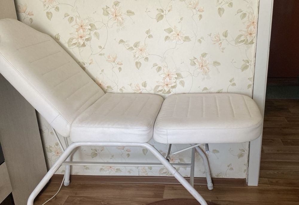Продам кресло - кушетку срочно