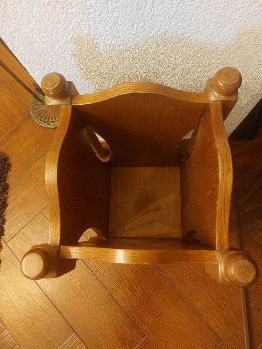 Set hol - cuier, oglindă și suport umbrele