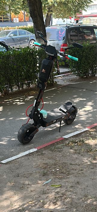 De vanzare trotineta kukirin g4