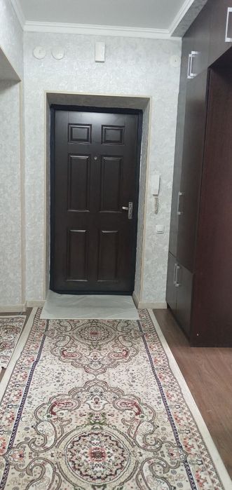 Срочно 3- хонали квартира сотилади!