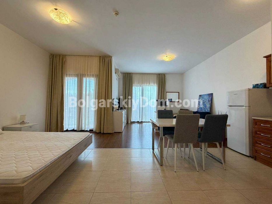 Продава се Едностаен апартамент в Ахелой - 62 кв.м за 863 €/кв.м - Снимка #2