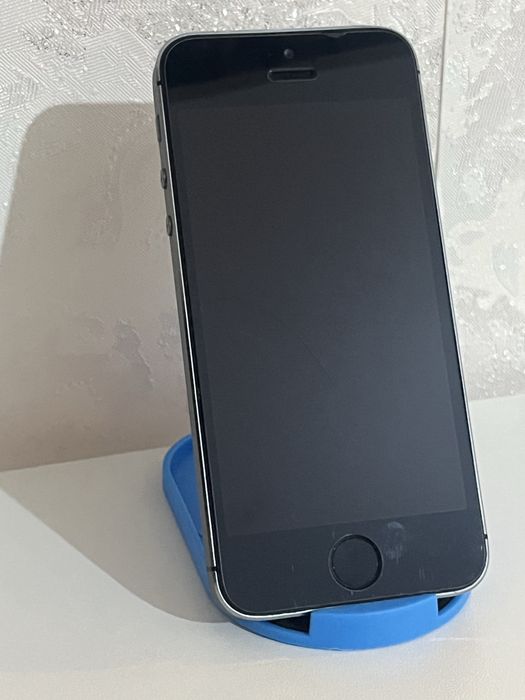 Телефон iPhone 5 16gb