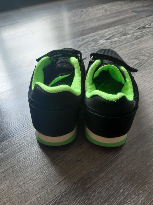 Маратонки за момче MAT STAR