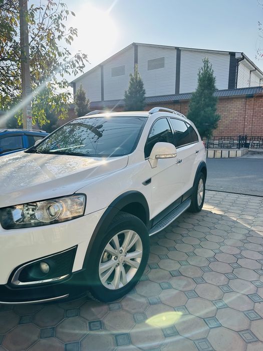 Продаётся CAPTIVA 2013года