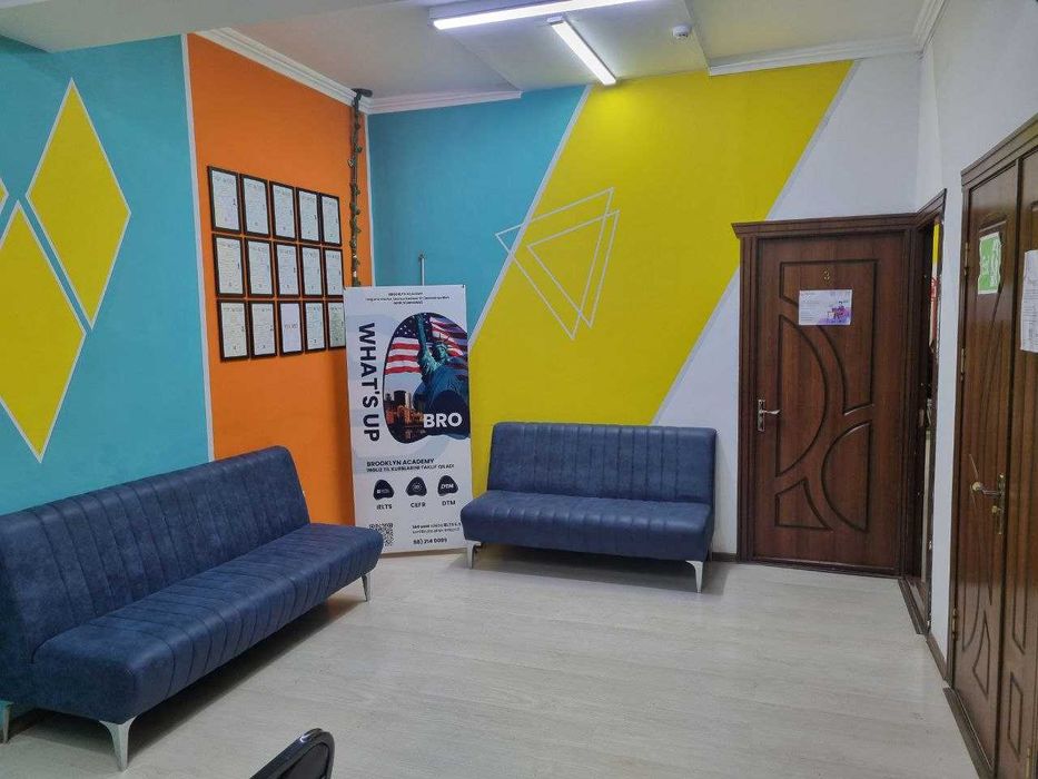 Фаргона шахар марказида нотурар бино сотилади ( арендачилари хам бор )