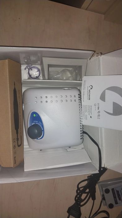 Аппарат маникюра strong210