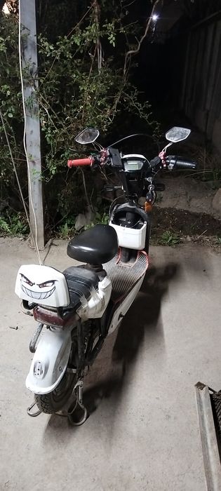 Продам скутер срочно