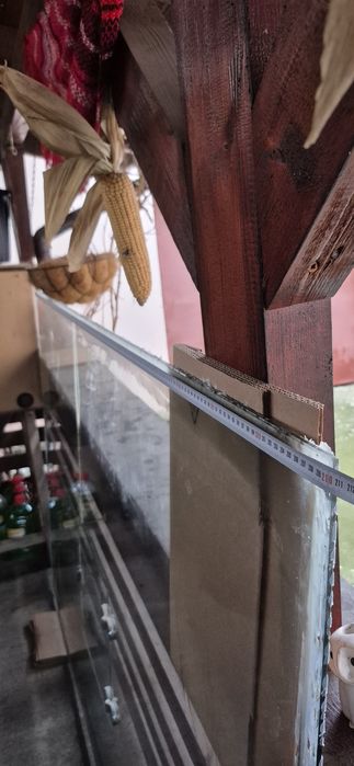 Geam patiserie covrigarie