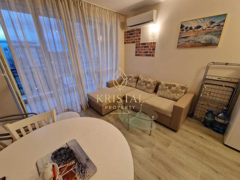 Продава се Двустаен апартамент в к.к. Слънчев бряг - 61 кв.м за 719 €/кв.м - Снимка #2