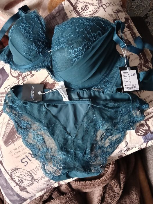 Продам нижнее женское бельё
