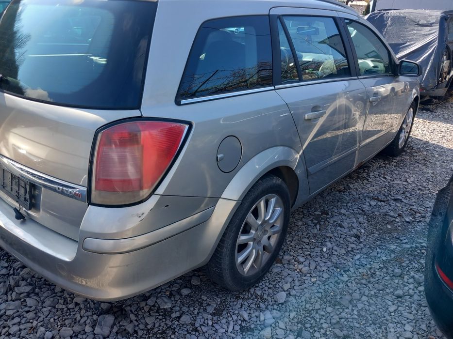 Opel Astra H 1.7cdti-101кс./2006/- на  части