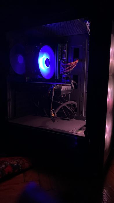 Rublevkada jinsiy aloqani tomosha qiling