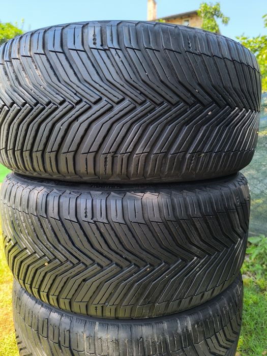 Michelin CrossClimate 2  245/40/18