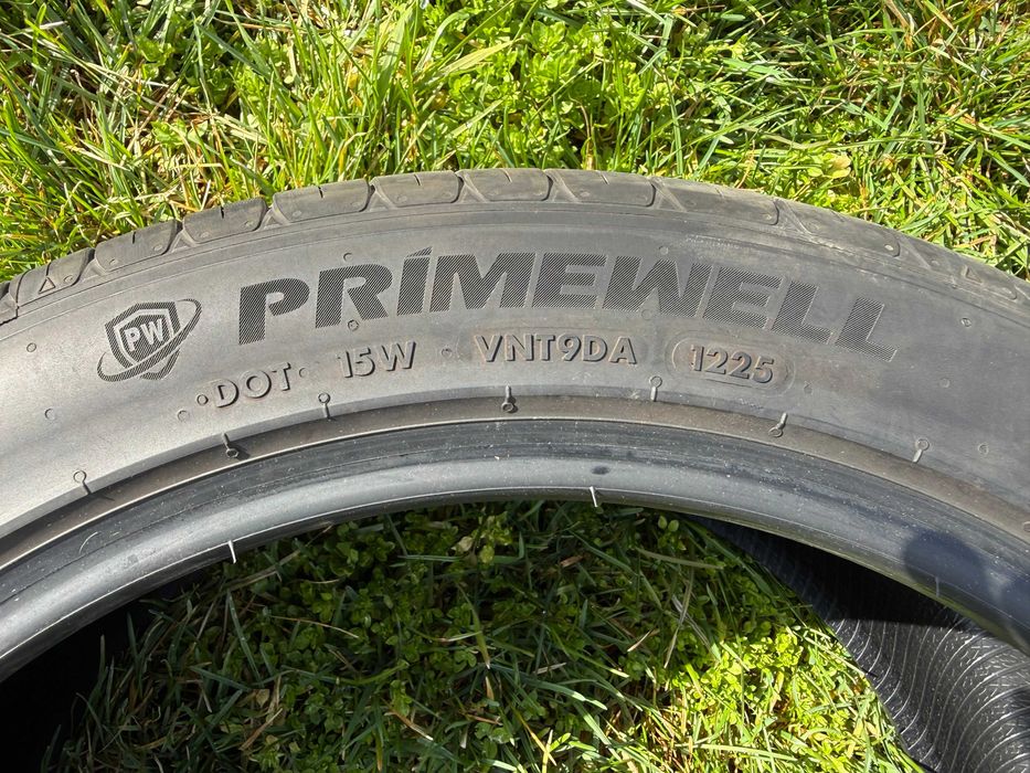 Нови гуми 235/45 R19 – свалени от нов автомобил DOT 2025