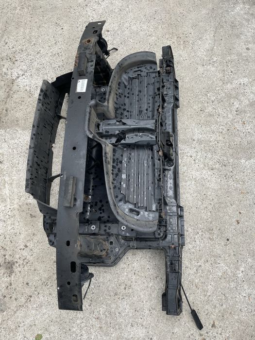 Маска/ очиларка БМВ Е87 (maska bmw e87)