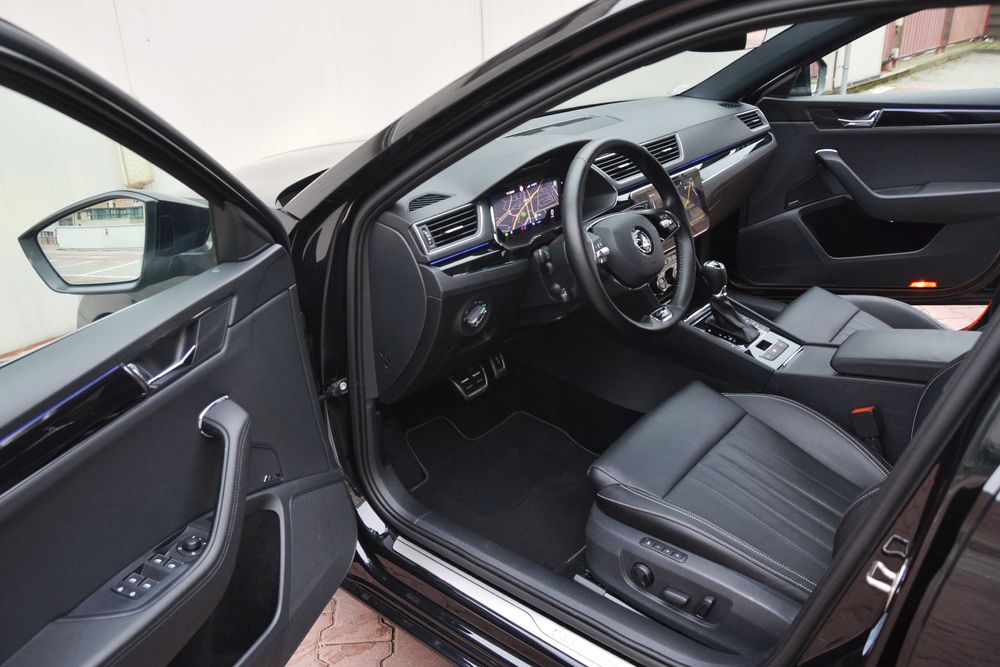 Skoda Superb 2.0 / Laurin & Klement / Masaj / Ventilatie / CANTON / Panoramic