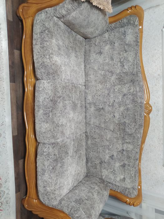 Мягкая мебель для зала