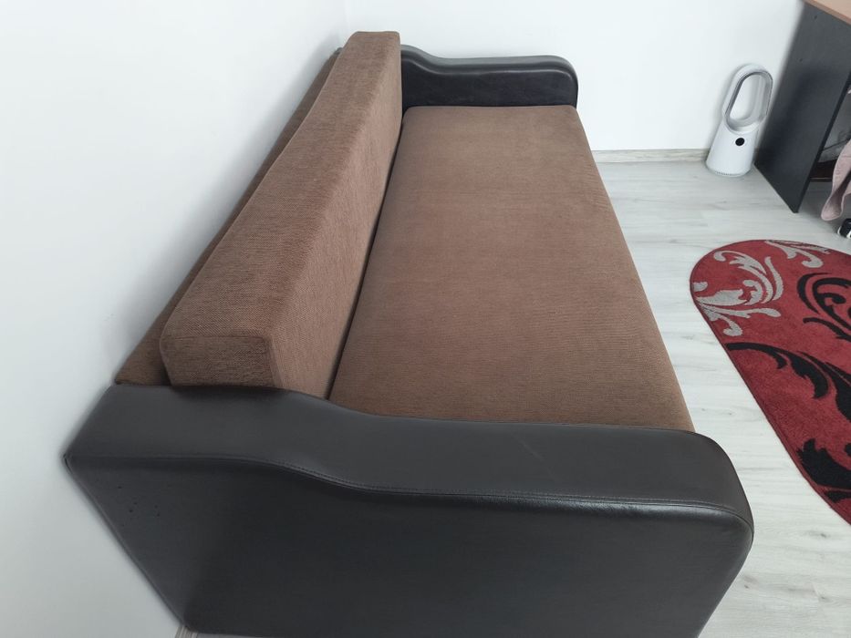 Canapea extensibila