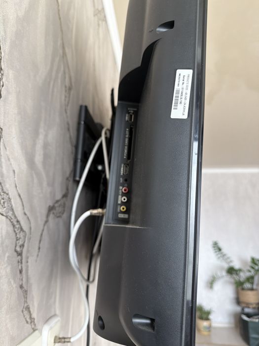 Продам телевизор LG