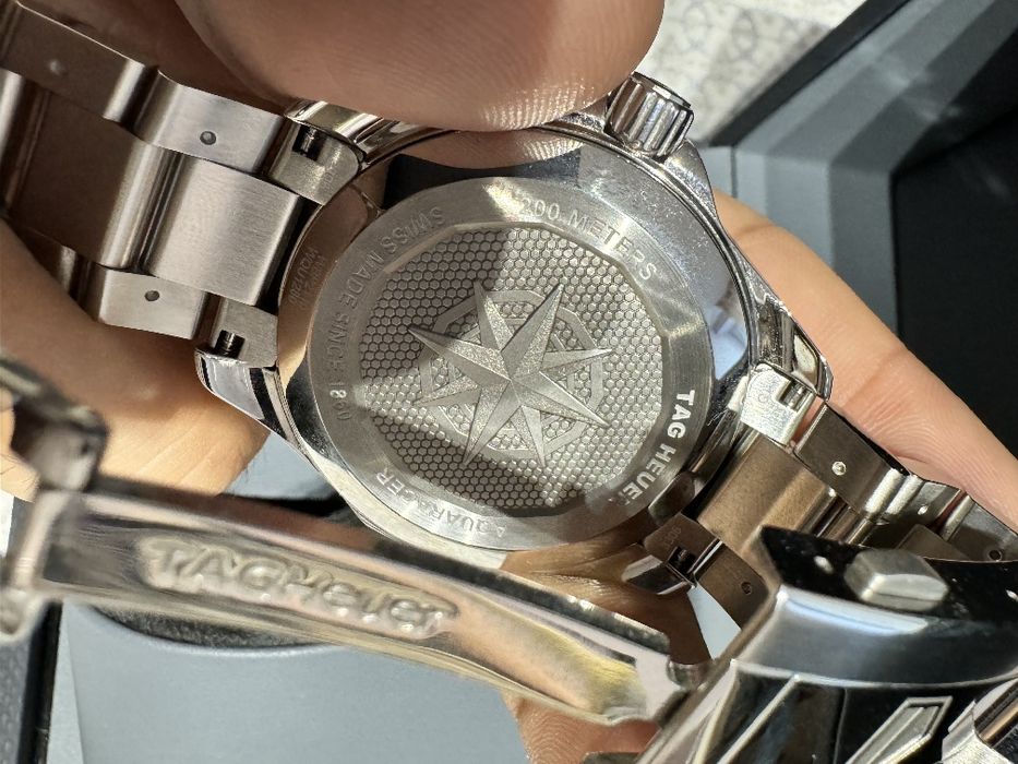 TAG Heuer Aquaracer Professional 200 Date Automatic - 3000 лв.