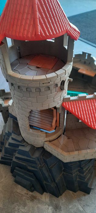 castel playmobil