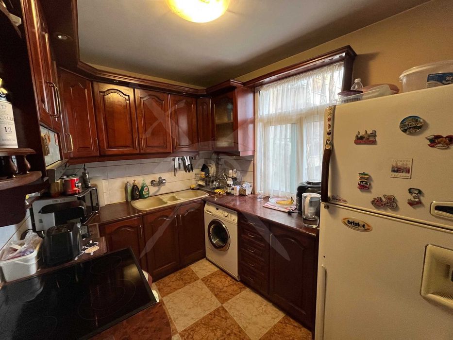Продава се Многостаен апартамент в Пловдив, Кършияка - 110 кв.м за 1628 €/кв.м - Снимка #3