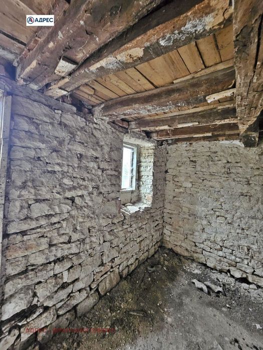 Продава се Къща в с. Тученица, Област Плевен - 74 кв.м за 291 €/кв.м - Снимка #3