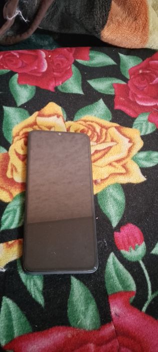 Инфаникс смарт7 сотилади