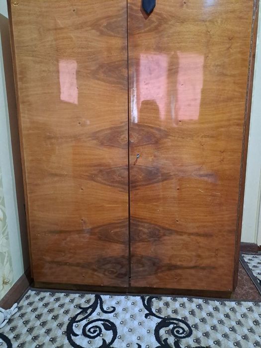 Продаётся шкаф     .