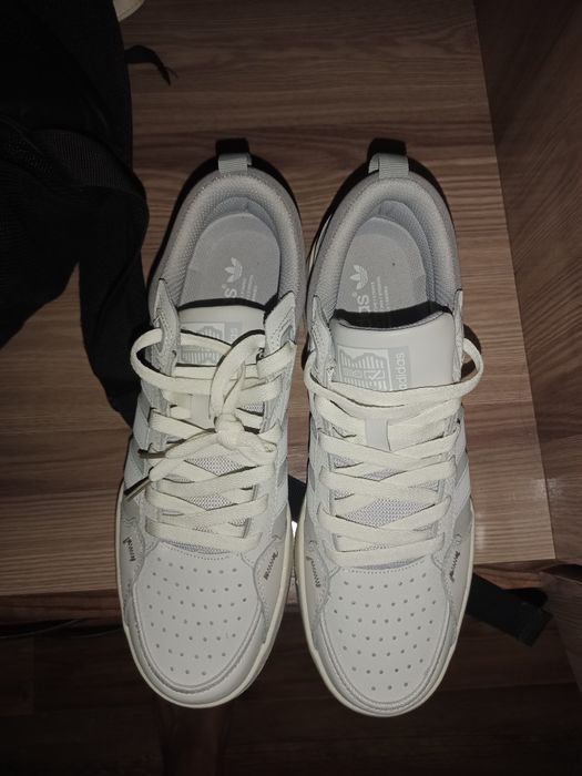 Продам кроссовки