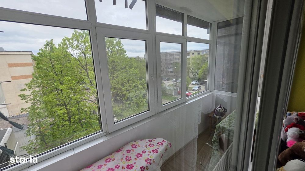 Vand ap cu 3 camere str. Bucuresti - Mircea Voda