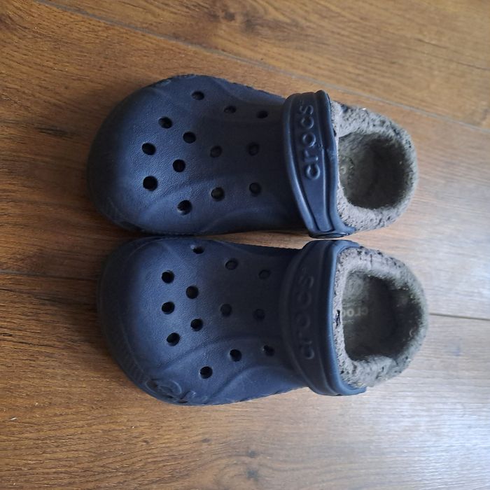 Saboti/șlapi Crocs imblaniti nr C 8-9 (24-26)
